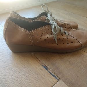 The FLEXX Run Crazy Too Sneakers